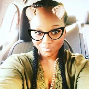 Meet your Posher, Marquita